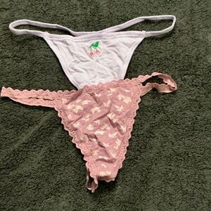 Victoria’s Secret Lace Trim Thong Set